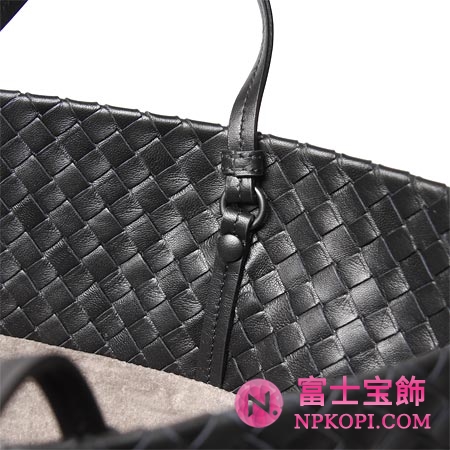 ボッテガヴェネタ/BOTTEGA VENETA/ レザートートバッグ（２ＷＡＹ仕様） /ブラック282929 v0016 8175